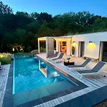 Villa Uhaina *