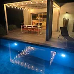 Uhaina Villa