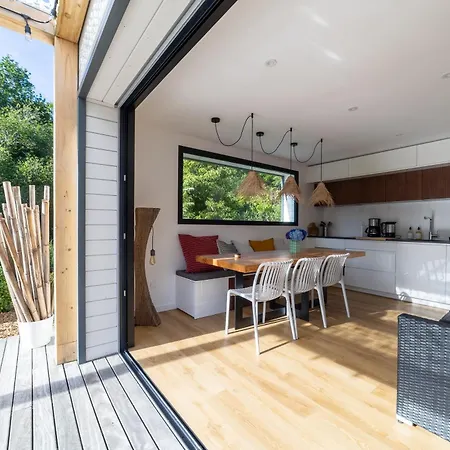 Uhaina بياريتز