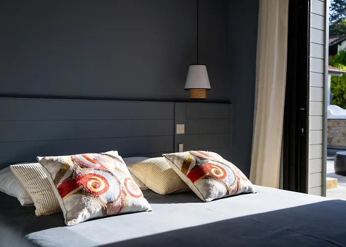 Uhaina Vila Biarritz